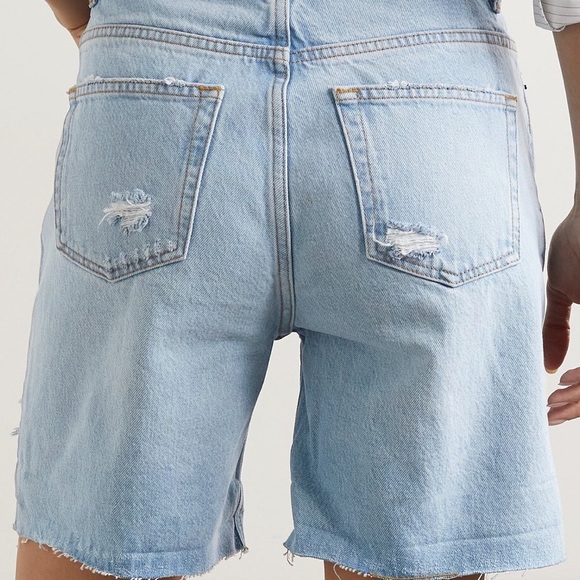 NWT Reformation Max Shorts in Light Denim - Picture 3 of 13